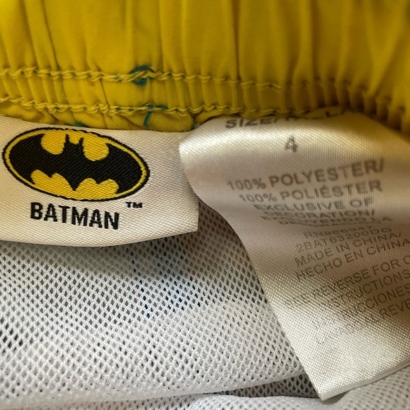 DC Comics Batman Swim Trunks Size 4 - Picture 3 of 5